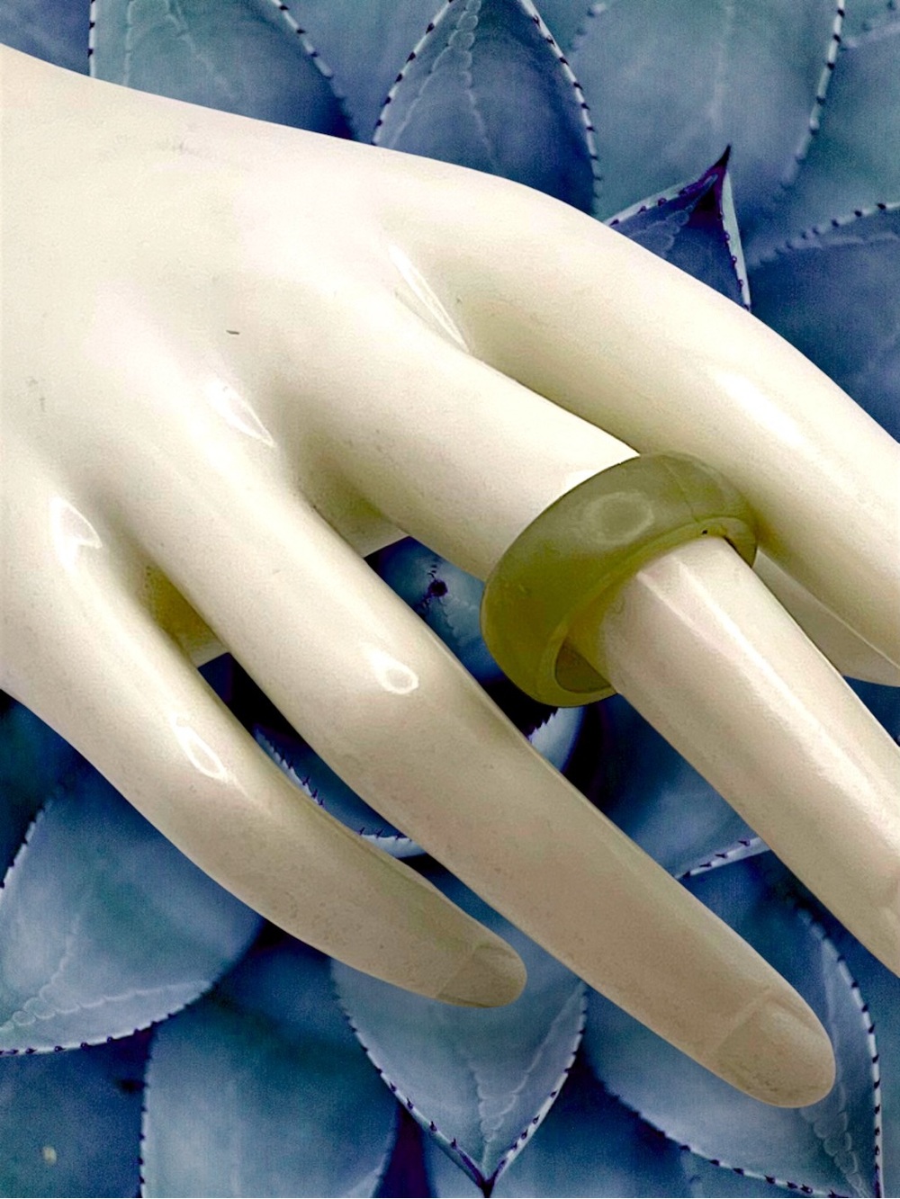 Genuine Natural Green Jadeite Band Ring Smooth Translucent Jade Estate Pc
